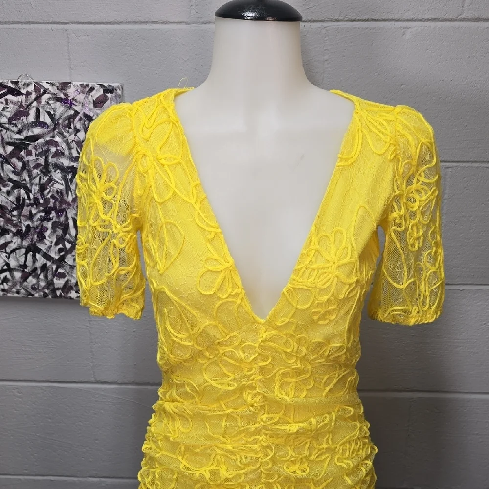 Zara Bright Yellow Ruched Lace Midi Dress - Picture 3 of 12